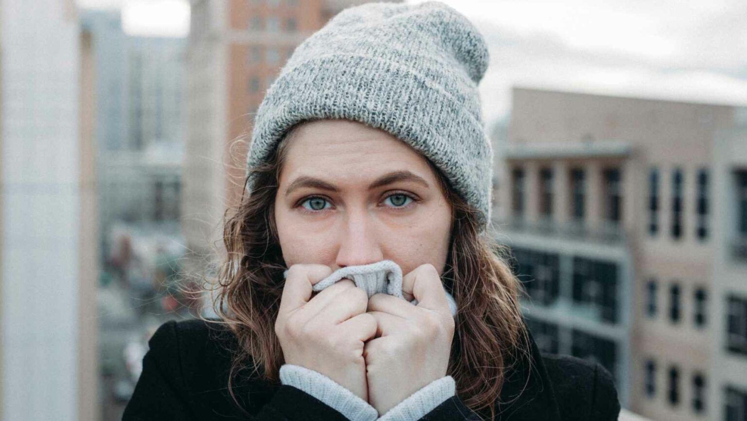How to Write Dialogue (with Examples) | Fictionary